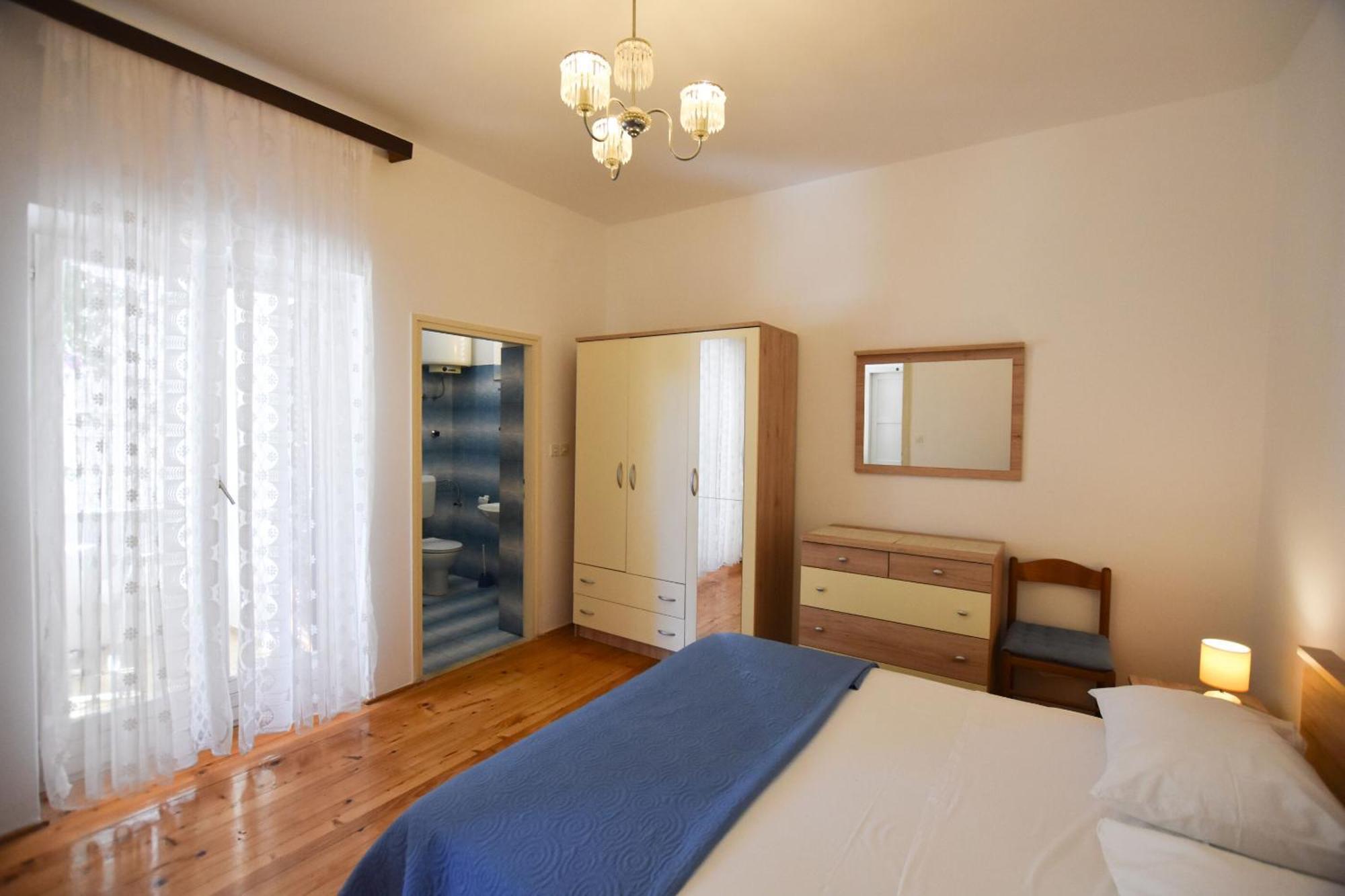 Apartments And Rooms Jakov プリモシュテン 部屋 写真