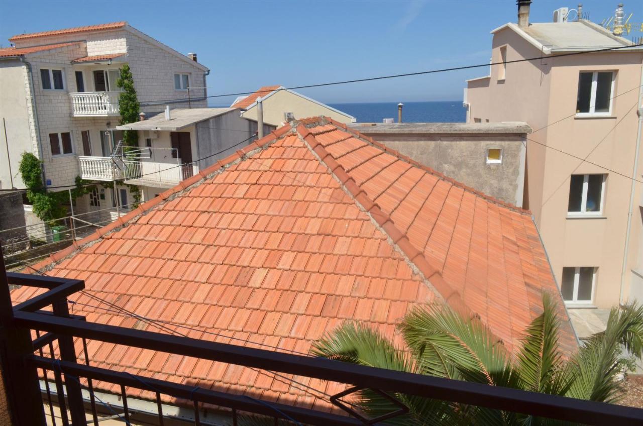 Apartments And Rooms Jakov プリモシュテン 部屋 写真